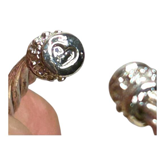 Cuff Bracelets Various Tones Materials Lot - Picture 4 of 6